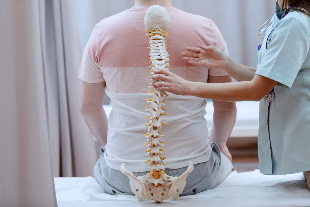 top spine surgeon in hyderabad